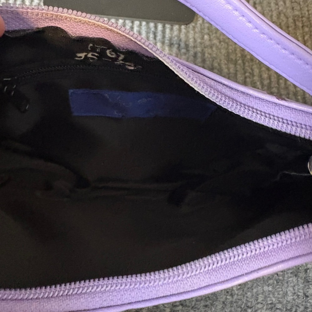 Via Via Couture Hand Painted Floral Leather Baguette Shoulder Bag Purple Y2K - Picture 4 of 6